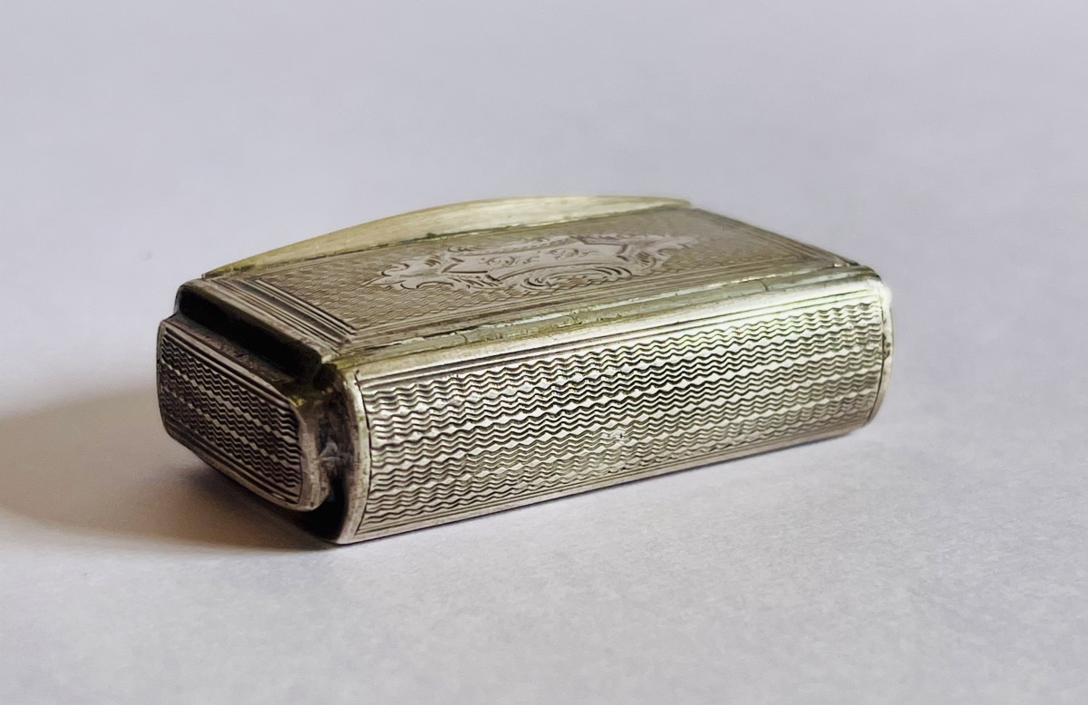 Silver Snuffbox -photo-4